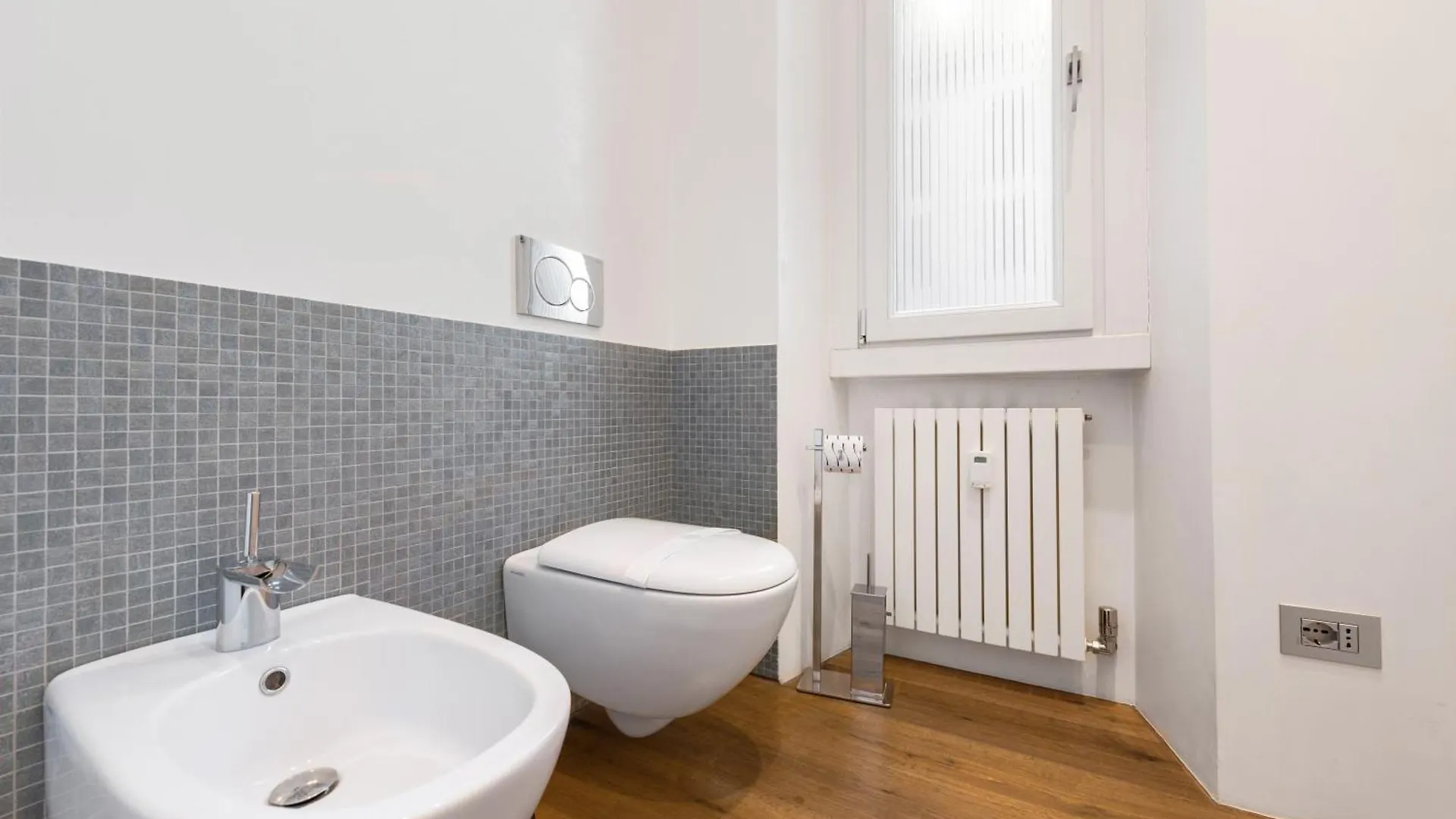 Idromassaggio Brera - 5 Min Duomo Apartment Milan Italy