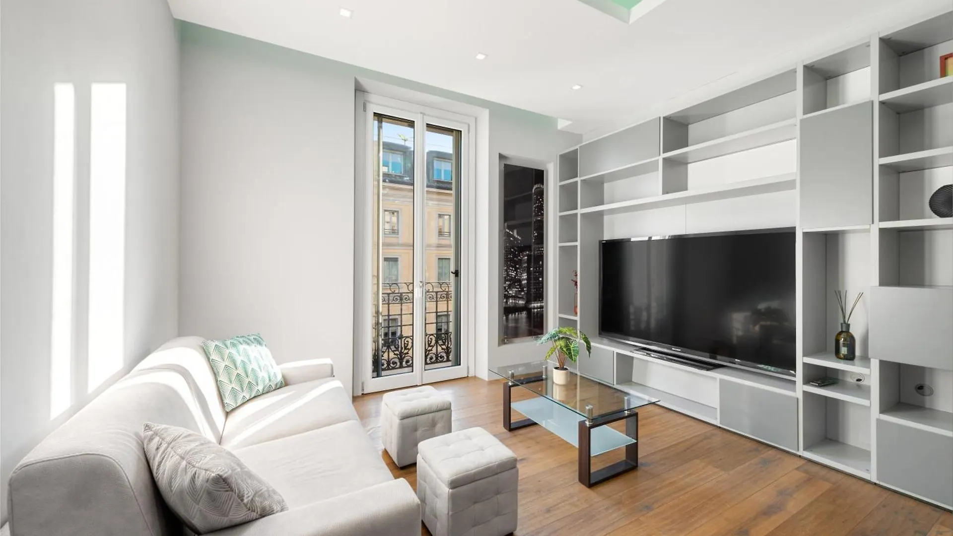 Idromassaggio Brera - 5 Min Duomo Apartment Milan